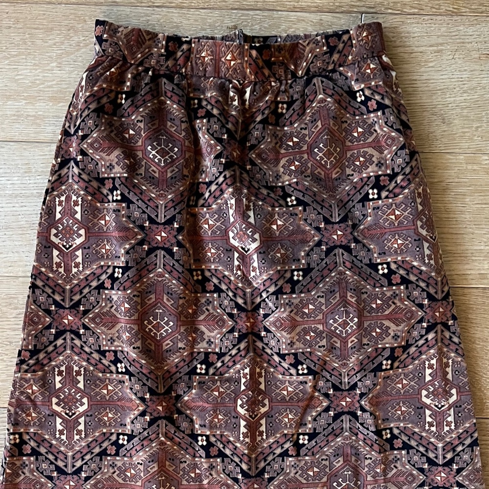 70s Vintage Velvet Midi Skirt with Pockets
